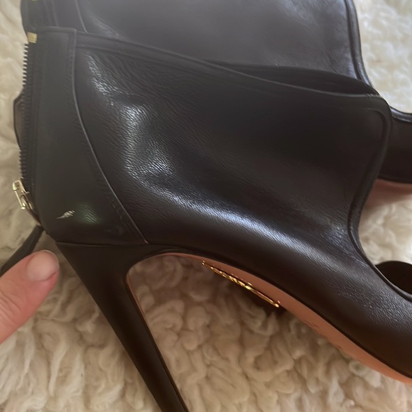 Aquazzura Bianca Leather Keyhole Bootie - Picture 5 of 8